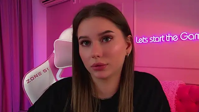 DianaVertのライブXXXチャット