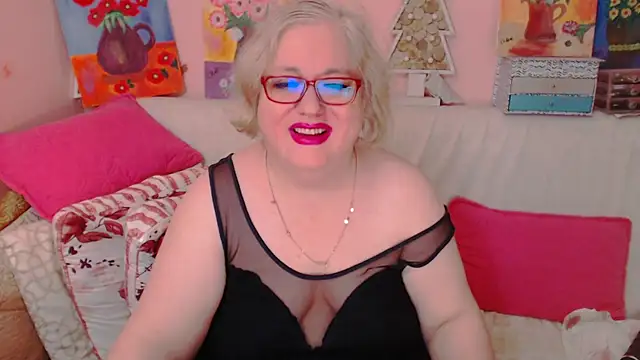 Maturelove_xxx: вебкам-шоу