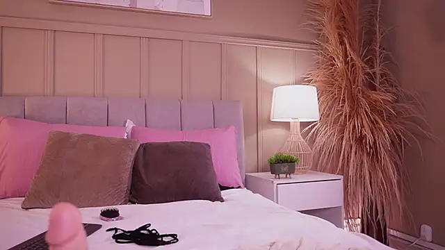 curvyliciousss élő XXX-chatje