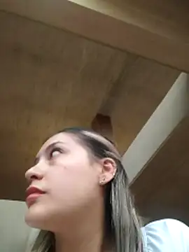 alana_69's Live XXX Chat