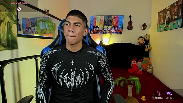 Damian_latinxxx: διαδικτυακό σόου στην κάμερα