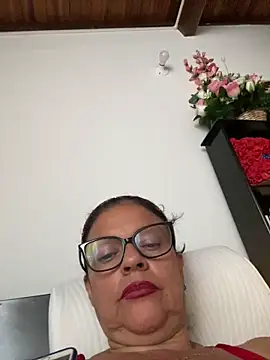 Sharongirl07 现场XXX聊天