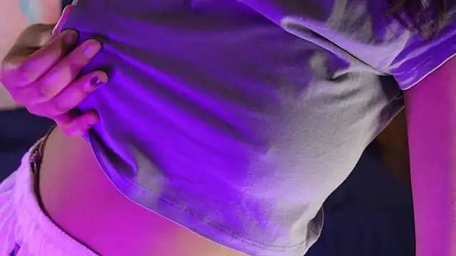 Misha-Malhotra Pertunjukan Webcam