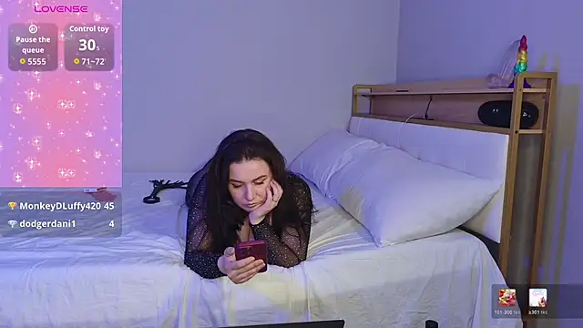 CuteCoupleReal's Live XXX Chat