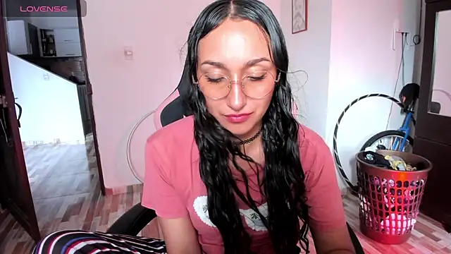 دردشة adrena_10 الجنسية المباشرة