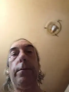 baby_lo Adlı Modelin Canlı XXX Sohbeti