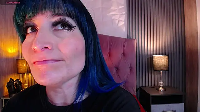 Chat +18 de alicia_moom ao vivo