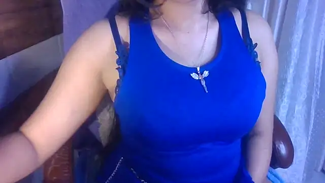 Chat +18 de Cute_Arushii ao vivo