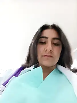 Онлайн чат XXX CAROLINE__07