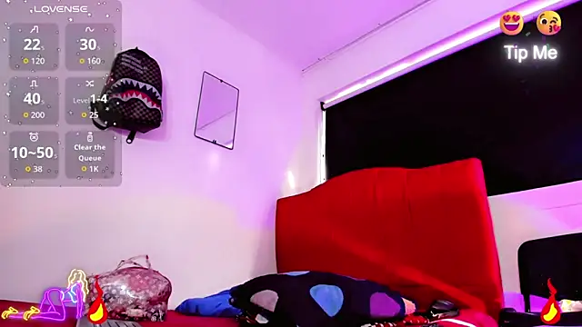 Britany_montiel Chat XXX in diretta