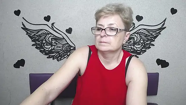 EmiliaGree 现场XXX聊天