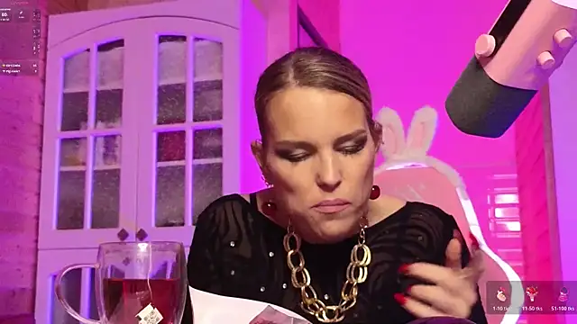 แชท XXX สดของ Lady_Shine