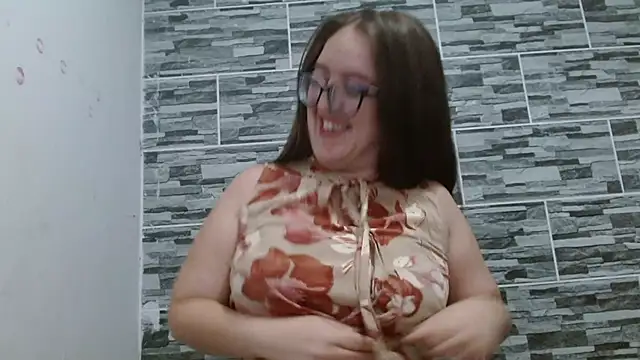 XXX chat uživo modela Venus_Santana