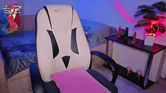 DeeDiamond live XXX chat