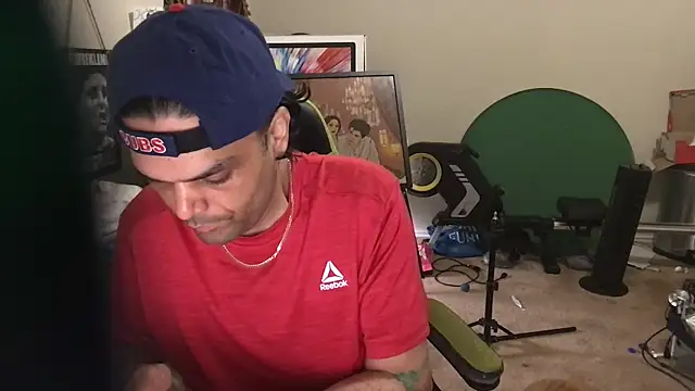 XXX chat uživo modela KungFuPanda001