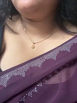 Czat XXX na żywo – radhikkaa