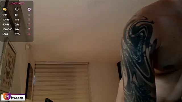 ivaaaan_ 网络视讯表演