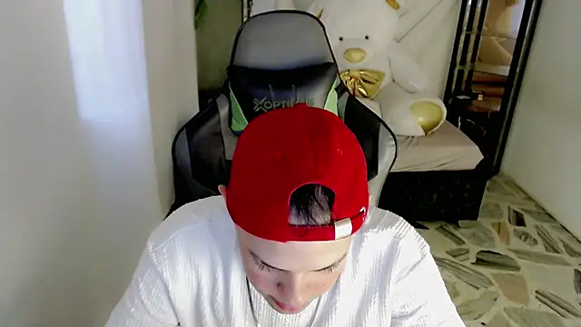 Top_and_bottom – webcam-show