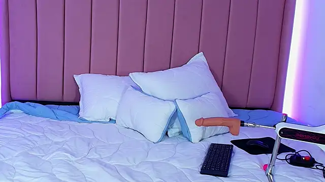 Bianca_Royale's Webcam Show