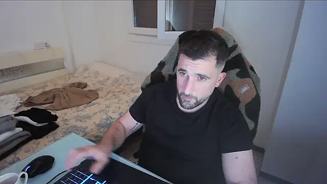 alex877x webkamerás műsora