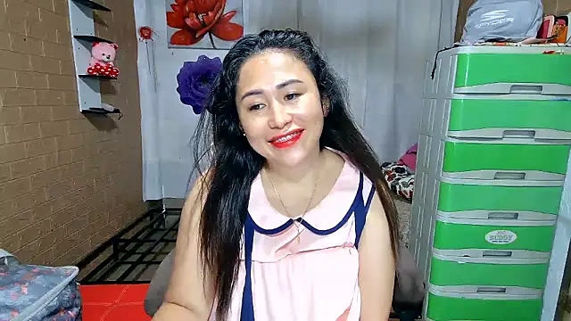 Chat XXX en directo de Filipina_Desire