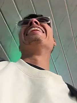 XXX chat uživo modela TavoHot_