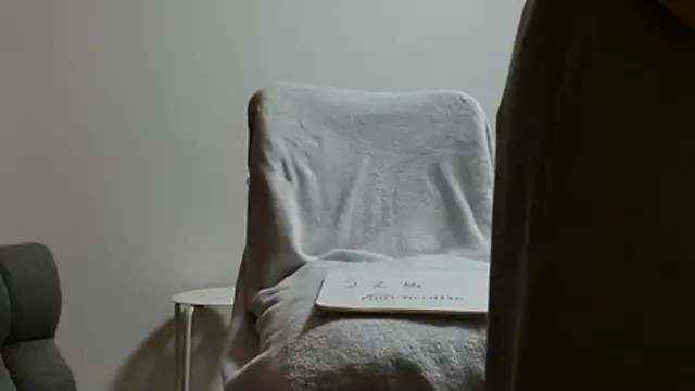 leopiii-iiJP Chat XXX live