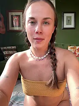 maggiemakesyou's Live XXX Chat