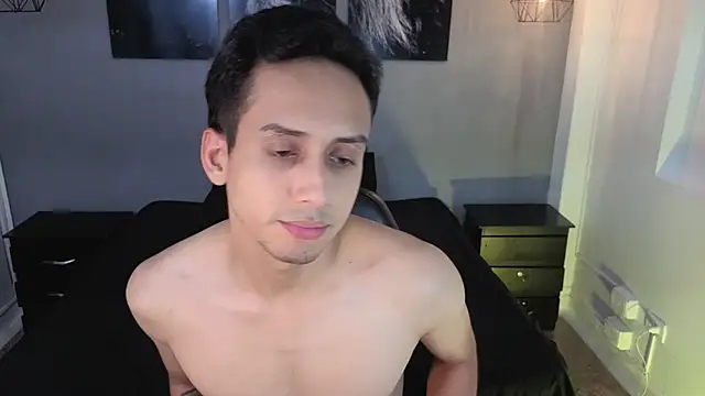 Zack_isback Webcamshow