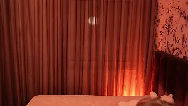 دردشة ChloeSpark الجنسية المباشرة