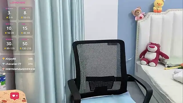 Luna-666 网络视讯表演