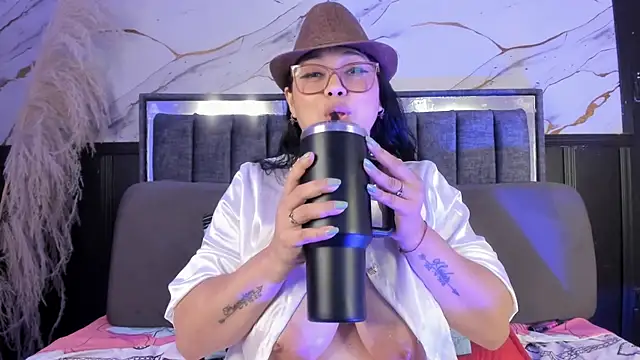 meikochoe's Live XXX Chat