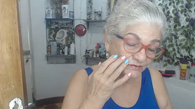 FunnyGrandma's Webcam Show