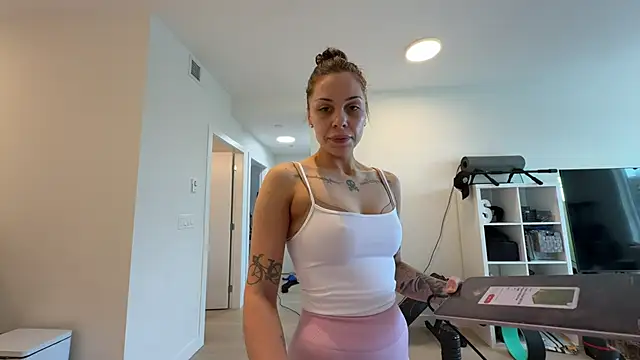 NattyFierrosn Live XXX chat