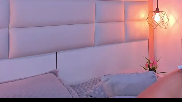 Chatroom XXX en direct de Salome_Smitth_1