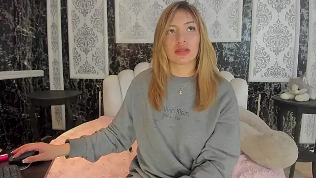 AngelinaAustin's Live XXX Chat