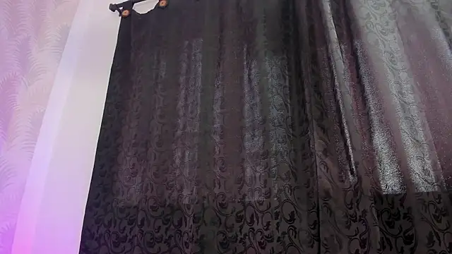 Chatroom XXX en direct de Katty_West