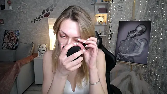 NickyAdamidi Live XXX-Chat