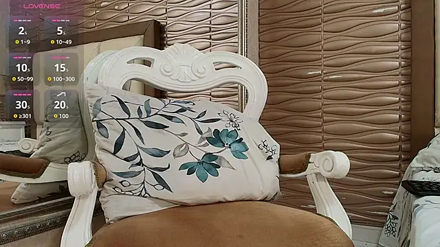 Miladiosa Live XXX Chat