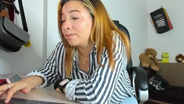 Chat +18 de alma_fenix ao vivo