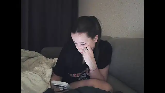 Erika-Smile webcam show