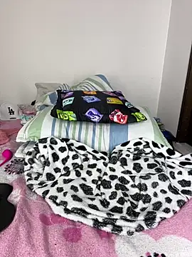 Chat +18 de sandylau ao vivo