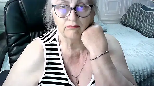 LolkaAlyss' Webcam Show