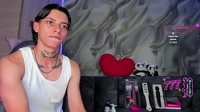 AmberAdams_'s Live XXX Chat