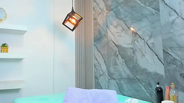 IsabellaMonet 라이브 XXX 채팅