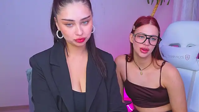 Sofia_Plump Pertunjukan Webcam