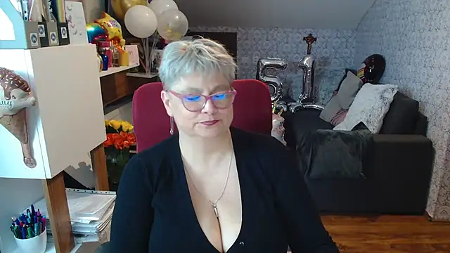 Czat XXX na żywo – bigtits4you