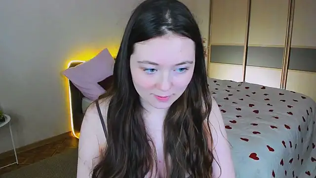 AlluringLookk Webcamshow