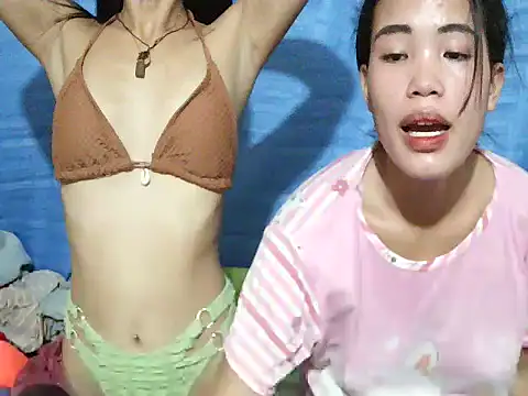 Two_sexy_asian4u Pertunjukan Webcam