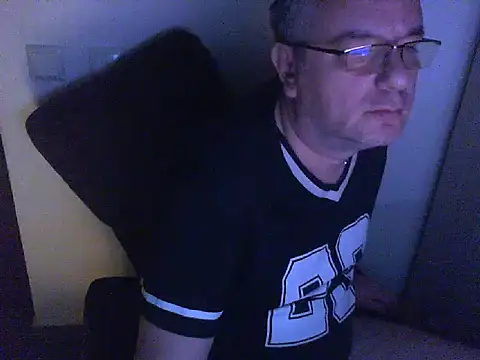 GeorgeCarlon Webbikameraesitys